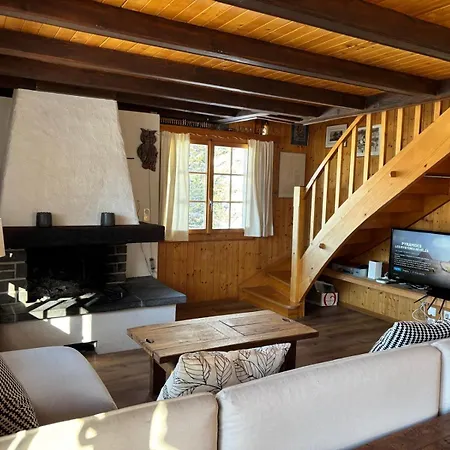 Familial Rose De Noel シャレー *