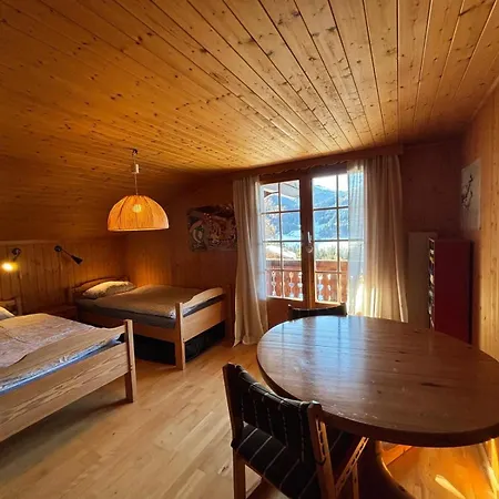 Familial Rose De Noël Les Diablerets