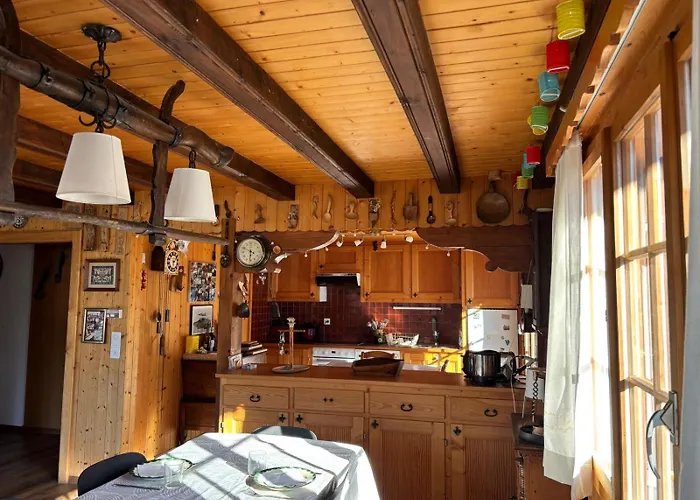 Chalet Familial Rose De Noël *