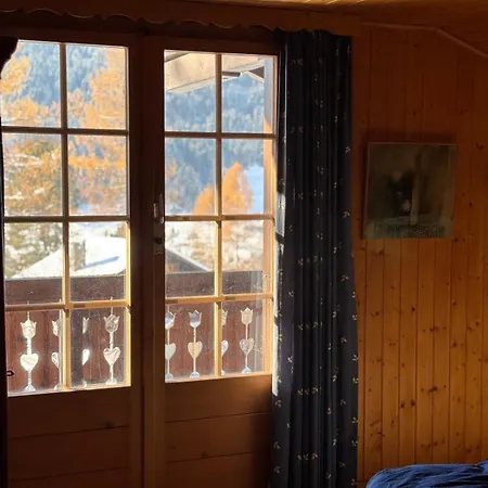 Familial Rose De Noël Chalet *